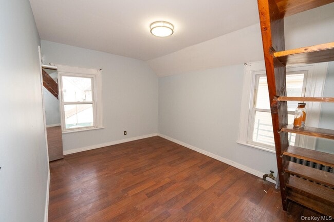 Building Photo - 105-41 90th St