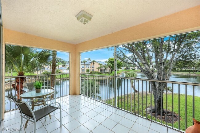 Building Photo - 736 Wiggins Lake Dr