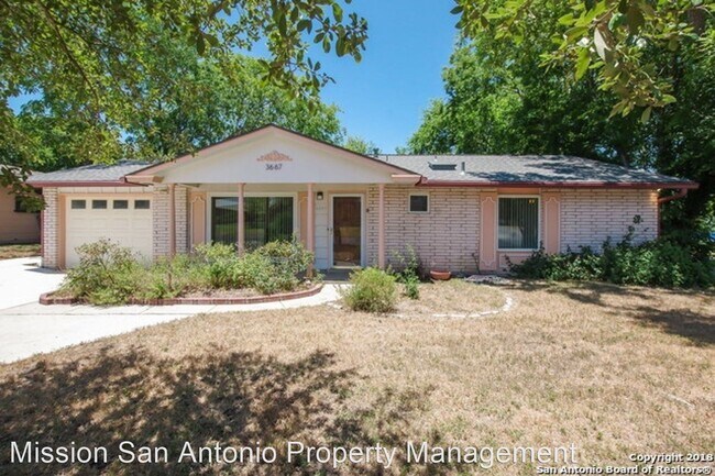 Primary Photo - 3 br, 2 bath House - 3667 Versailles Dr.