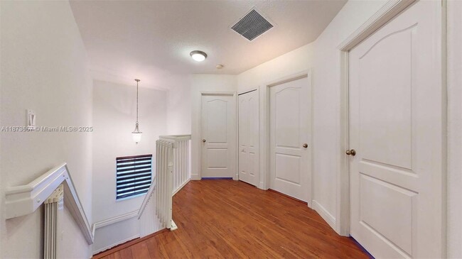 Building Photo - 12819 SW 31st Ct