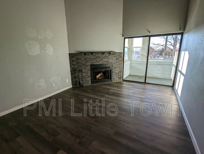 Building Photo - 11105 E Alameda Ave