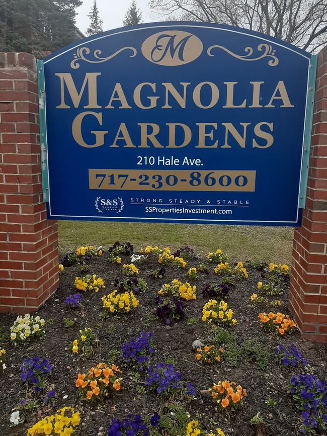 Building Photo - Magnolia Gardens