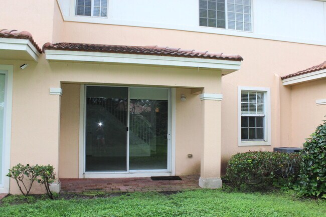 Building Photo - 7417 Briella Dr