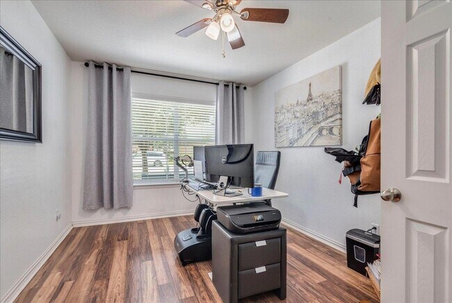 Building Photo - 2532 Ericanna Ln