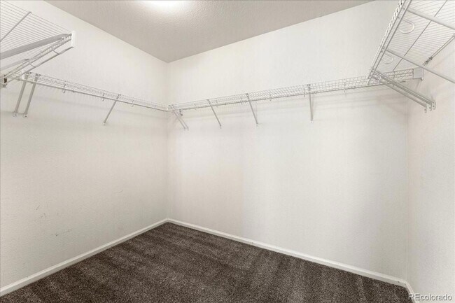 Building Photo - 9811 Marmot Ridge Cir