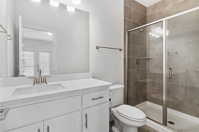 Building Photo - 714 Resort Dr