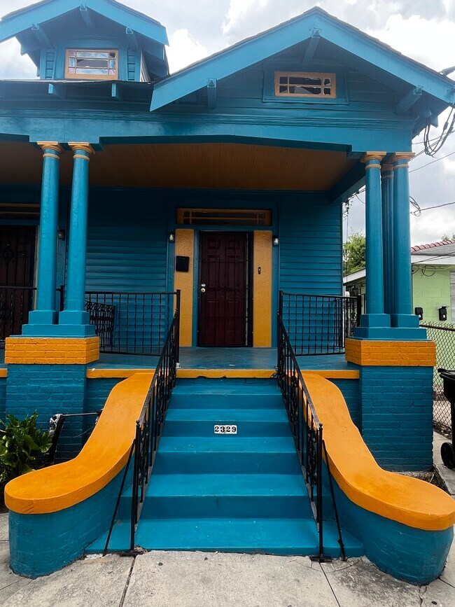 Building Photo - 2331 Saint Anthony St