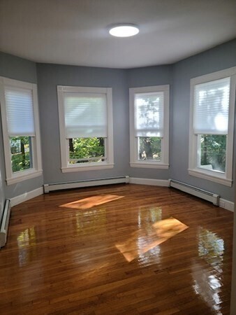 Building Photo - 10 Allston St