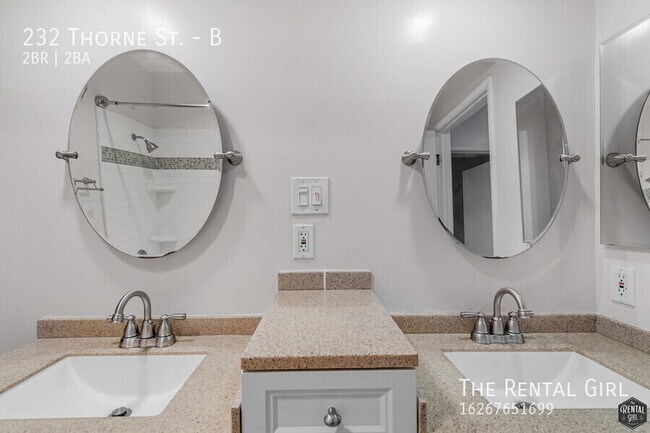 Building Photo - 232 Thorne St