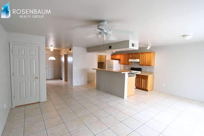 Building Photo - 13211 S Kin Cir