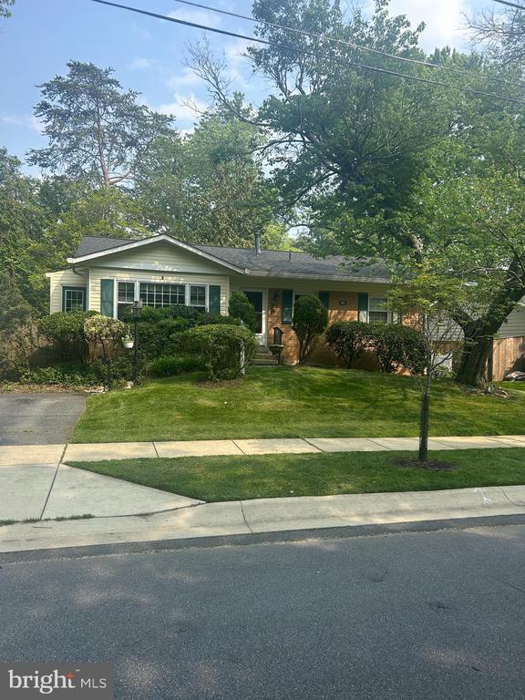 Primary Photo - 608 E Lynfield Dr
