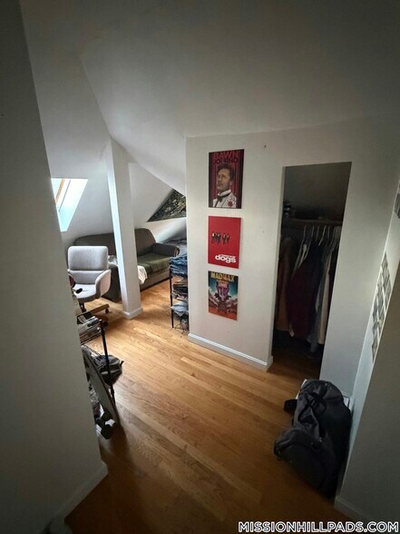 Building Photo - 1 Sachem St