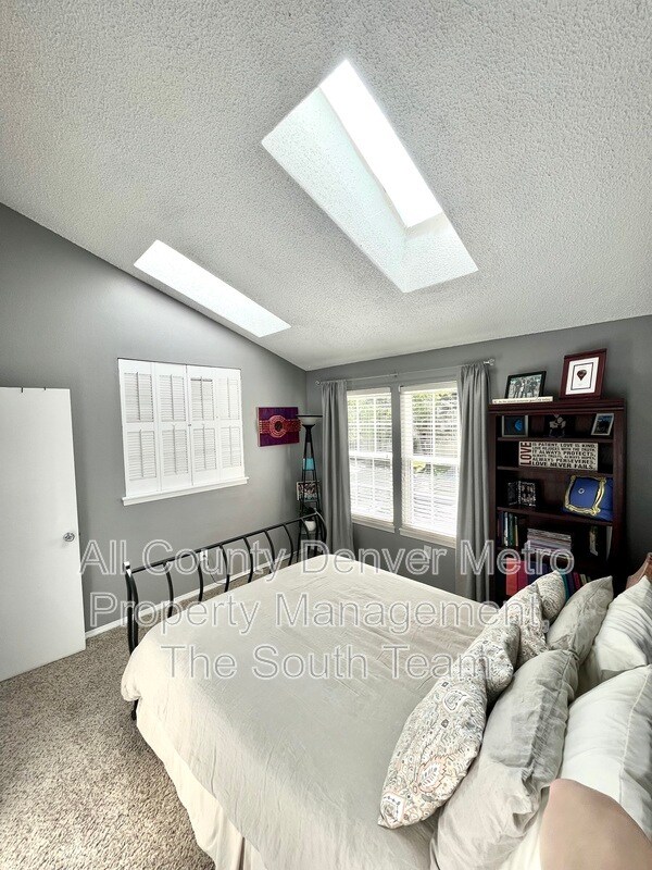 Building Photo - 9623 W Chatfield Ave