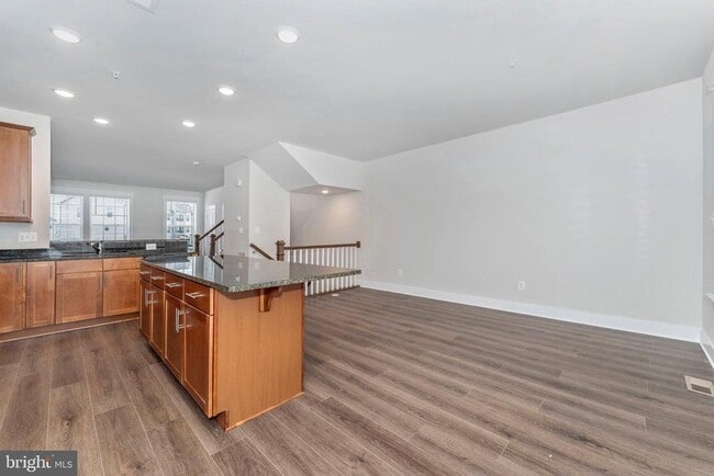 Building Photo - 2911 Osprey Way