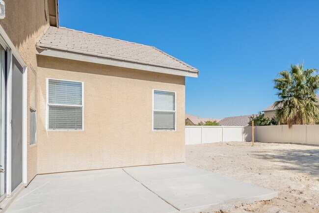 Building Photo - 4924 White Jade St