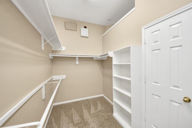 Building Photo - 1603 Martin Lake Dr