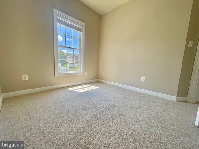 Building Photo - 3550 Tabard Ln