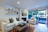 Building Photo - 800 S Mill St