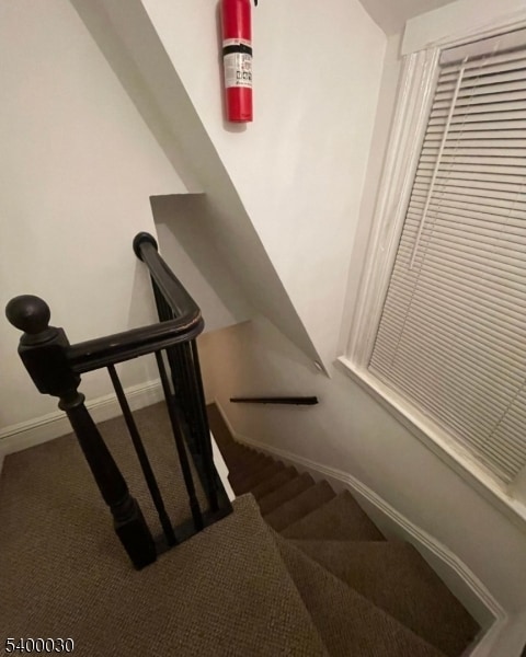 Building Photo - 169 Walnut St