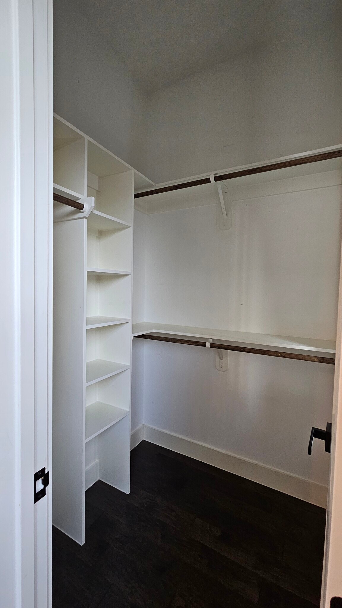 BR closet - 3404 Rogers St