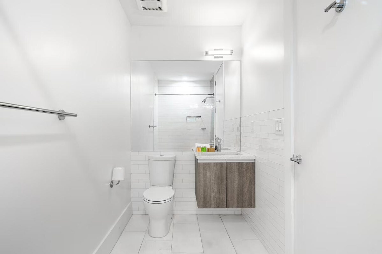 Building Photo - 1424 Adams St