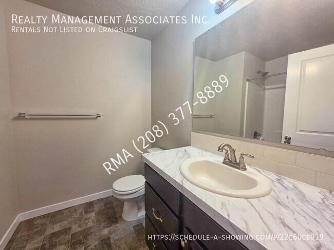 Building Photo - 4735 W Santa Fe Ln