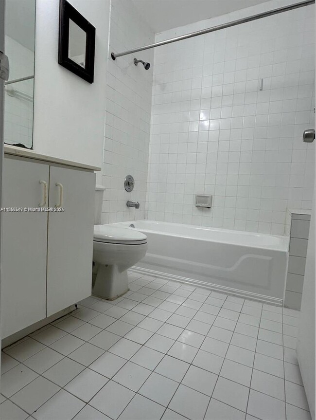 Building Photo - 20749 SW 80th Pl