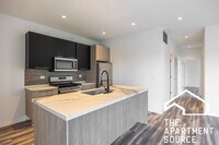 Building Photo - 2535 W Fullerton Ave