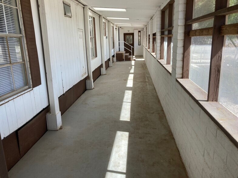 AZ room - 5400 W Calle Cayeus