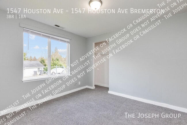 Building Photo - 1547 Houston Ave