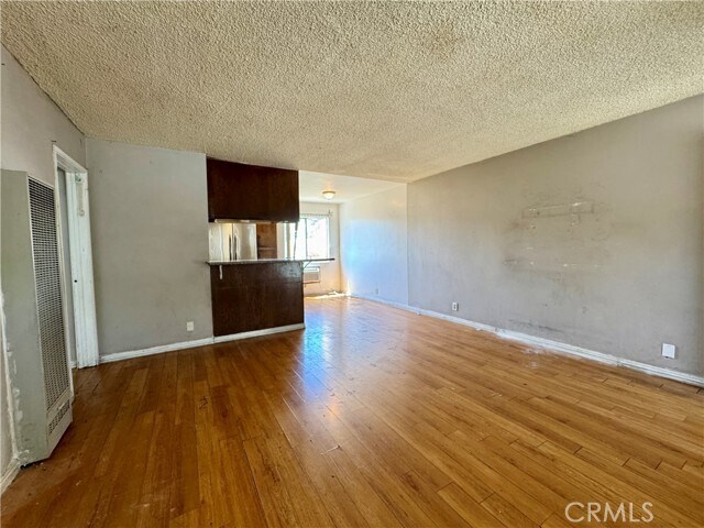 Building Photo - 143 S Ave 54