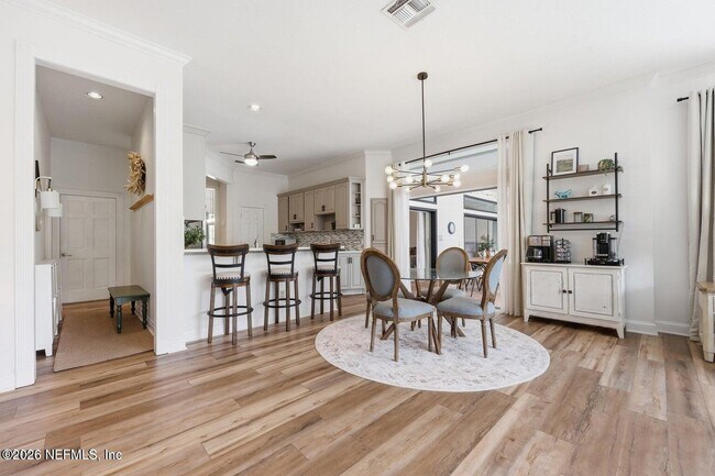 Building Photo - 3667 Cattail Dr S