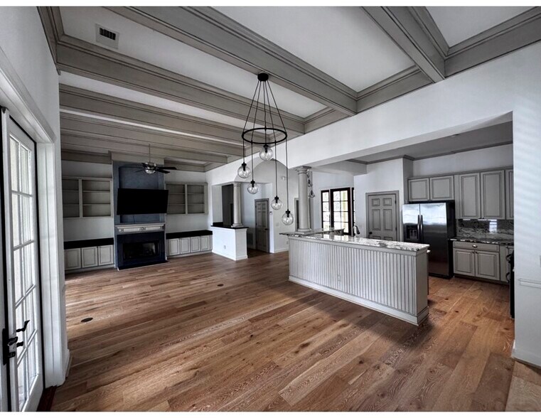 Building Photo - 36 Claremont Ave
