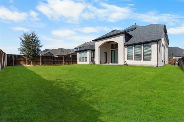 Building Photo - 3333 Alexandra Ln