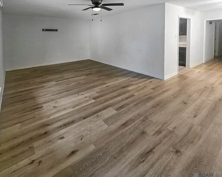 Building Photo - 13536 Goodwood Blvd