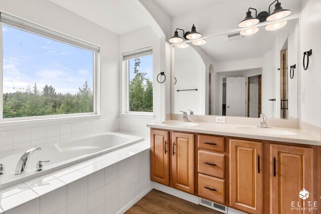 Building Photo - 4 Bedroom | 2.5 Bathroom | Garage - Conven...