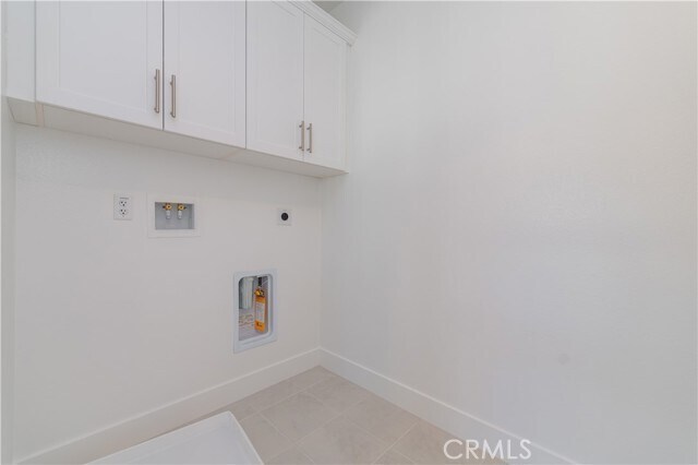 Building Photo - 27562 Juniper Ln