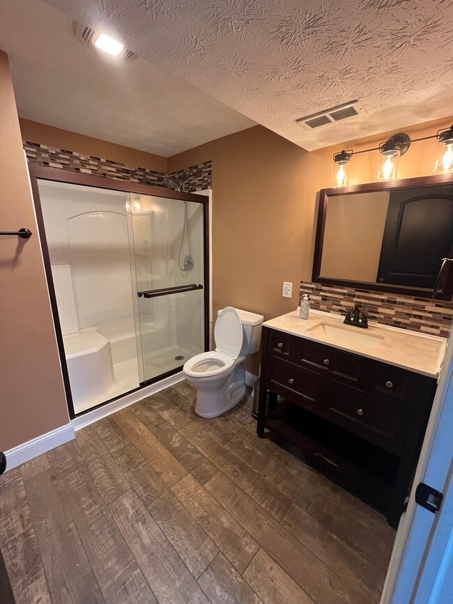 Building Photo - 4235 Straight Arrow Rd