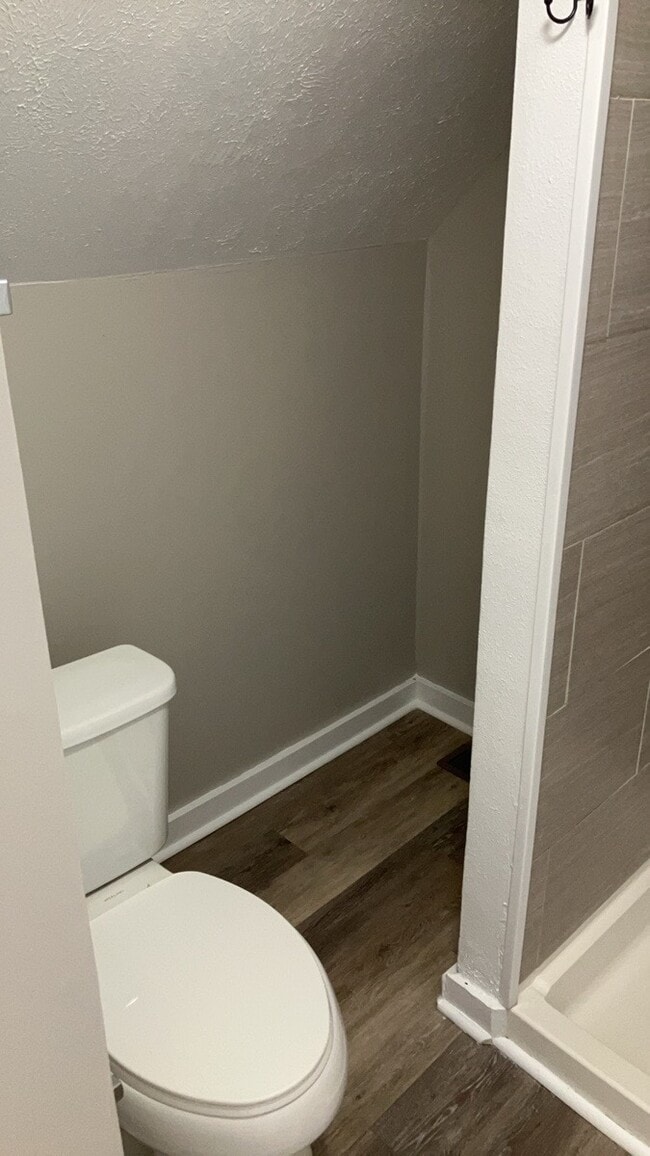 Building Photo - 1150 Creighton Ave