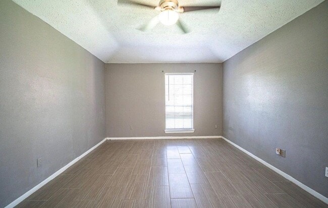 Building Photo - 6606 Felgate Creek Ct