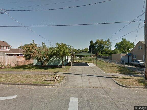 Building Photo - 167 W Rose St