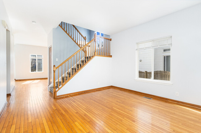 Building Photo - 14149 S Napa Cir