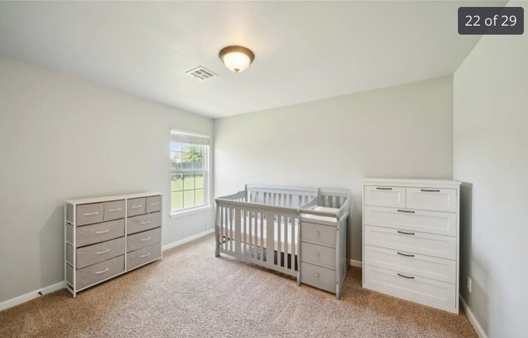 Building Photo - 9246 N 143rd East Ave