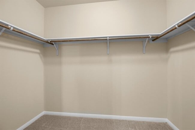 Building Photo - 16440 Pienza Dr