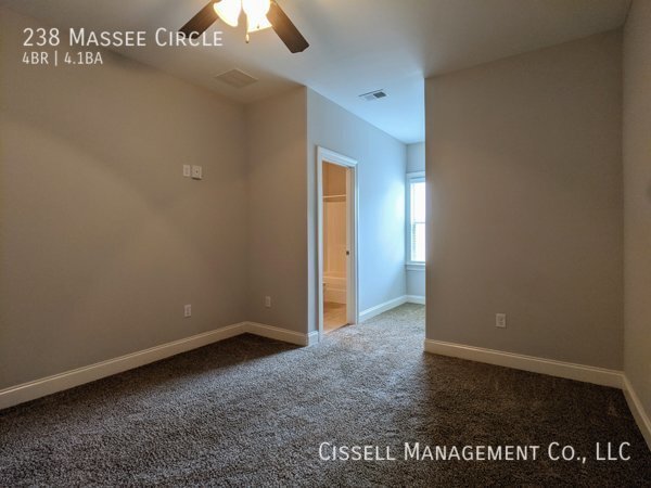 Building Photo - 238 Massee Cir