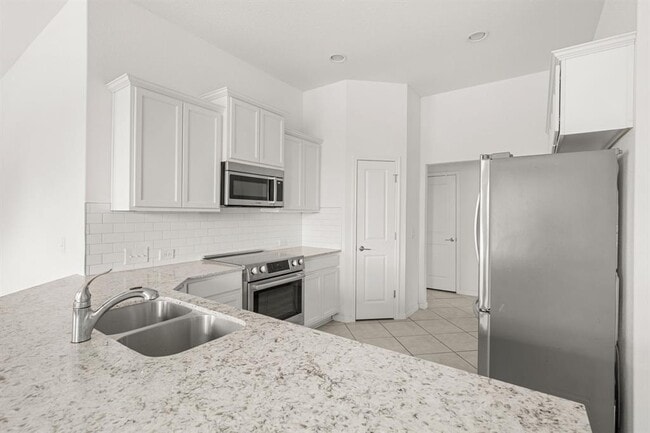 Building Photo - 9909 Dalliance Ln