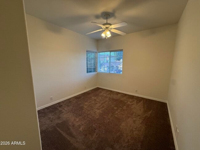 Building Photo - 3213 E Desert Flower Ln