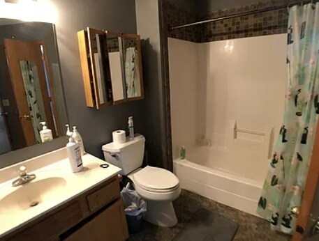 Building Photo - 15546 Garnet Way