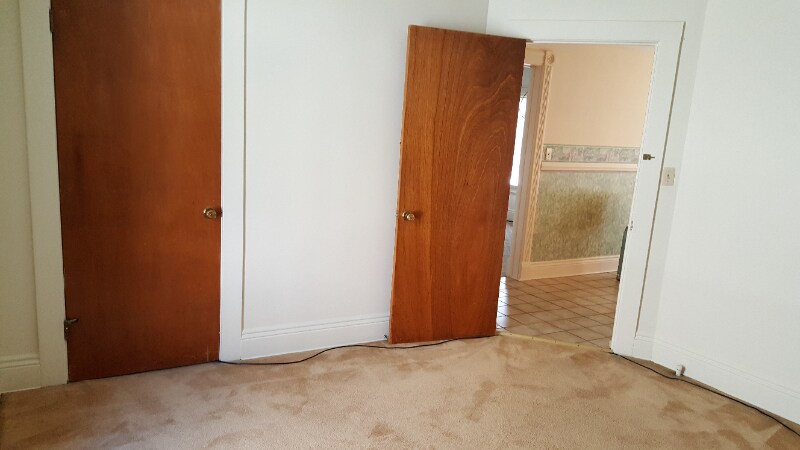 Building Photo - 314 W 21st St