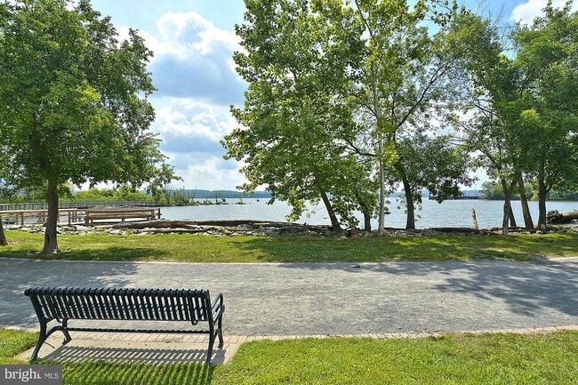 Building Photo - 101 N West St